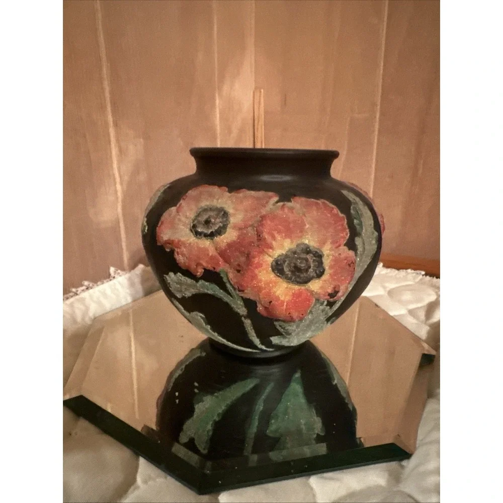 Tiffin Art Deco black satin‎ glass vase